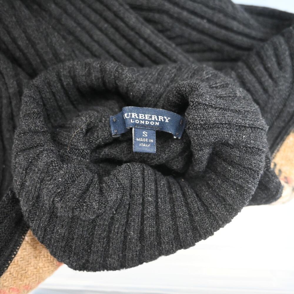 Burberry London Gray Turtleneck Knit Sweater Size Small - Picture 3 of 8